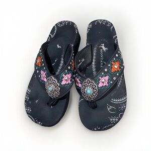 Montana West Black Flip Flop Sandals Size 10 Western Embroidered Chunky Shoes